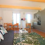Gascou - Golfe De St-tropez - Mazet Dans Un Domaine Avec Piscine Et Terrain De Tennis * 코골렝