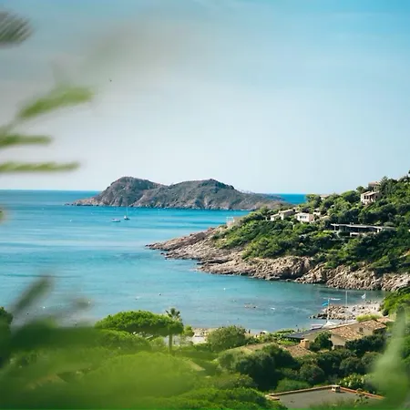 Gascou - Golfe De St-tropez - Mazet Dans Un Domaine Avec Piscine Et Terrain De Tennis 빌라 *